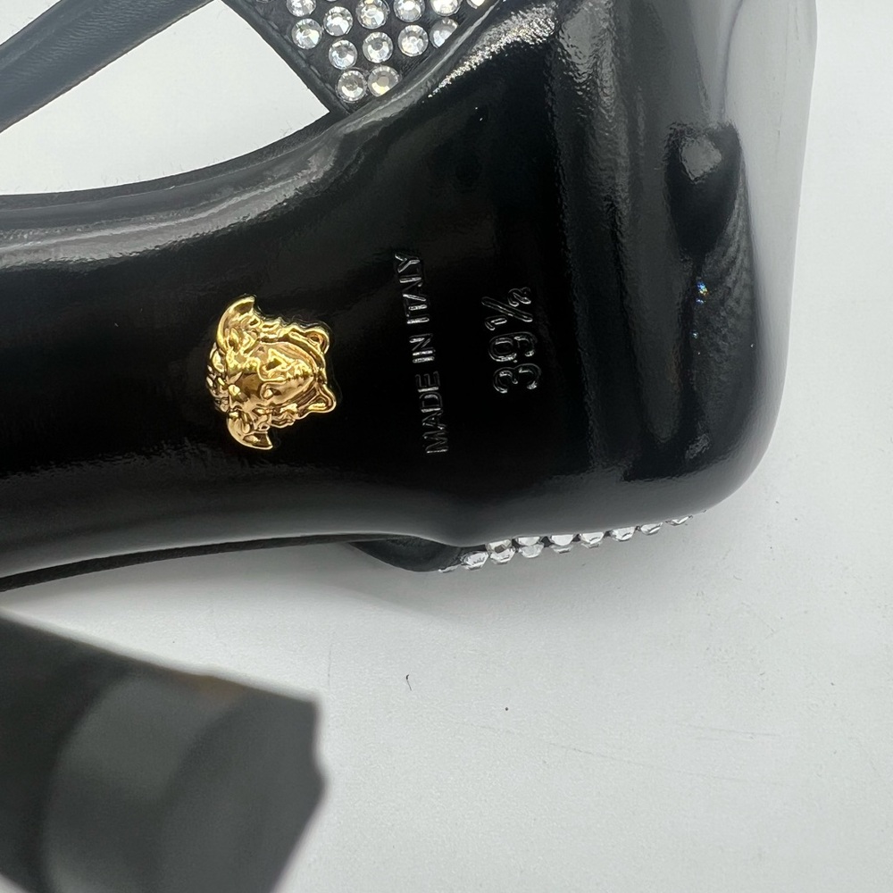 NIB VERSACE Medusa Crystal Embellished '95 Black Satin Slingback Pumps sz 39.5 - Picture 17 of 17